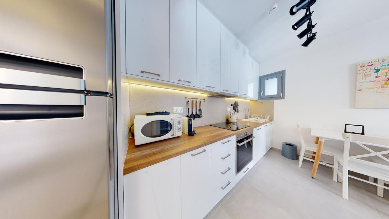 Hosting Moments Private Pool Holiday Home アノ・メラ エクステリア 写真